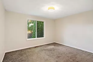 35 Kenwood St, Warwick, RI 02889 - Photo 19