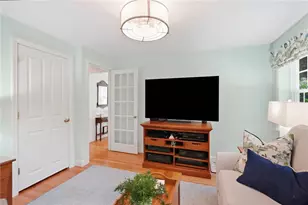 136 Briarwood Dr, South Kingstown, RI 02879 - Photo 17