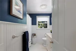 136 Briarwood Dr, South Kingstown, RI 02879 - Photo 19