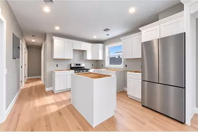426 Public Street, Providence, RI 02907 - Photo 9