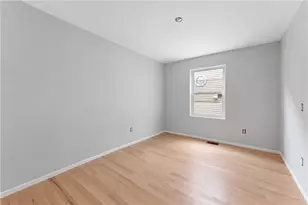 426 Public St, Providence, RI 02907 - Photo 17