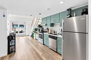 122 Swinburne Row, Newport, RI 02840 - Photo 7
