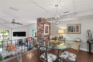 74 Sea Breeze Ln, Bristol, RI 02809 - Photo 7
