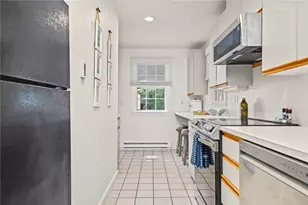 397 Gibbs Ave, Newport, RI 02840 - Photo 13
