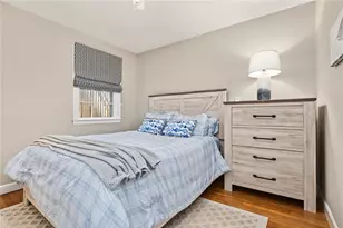 397 Gibbs Ave, Newport, RI 02840 - Photo 5