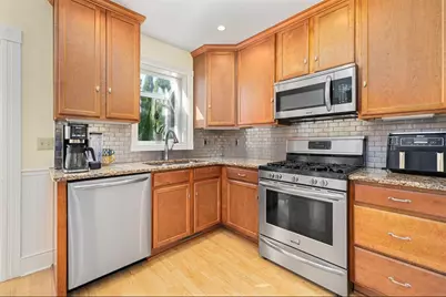 230 Martin Street, East Providence, RI 02914 - Photo 11