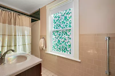 230 Martin Street, East Providence, RI 02914 - Photo 15