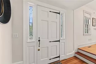 11 Intervale Rd, Providence, RI 02906 - Photo 5