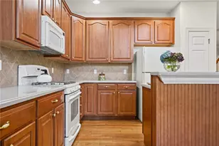 16 Starling Way, West Warwick, RI 02893 - Photo 15