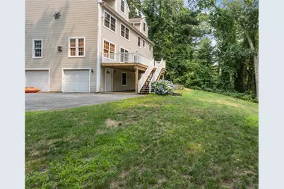 22 Breezy Knoll Road, Smithfield, RI 02828 - Photo 5