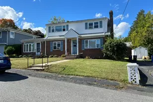 49 Tiffany St, Cranston, RI 02920 - Photo 3