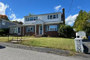 49 Tiffany St, Cranston, RI 02920 - Photo 5