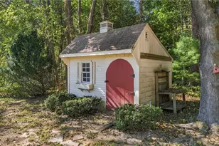 100 Sleepy Hollow Dr, Cumberland, RI 02864 - Photo 25