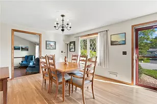 100 Sleepy Hollow Dr, Cumberland, RI 02864 - Photo 11