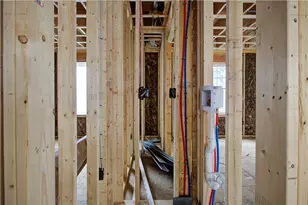 291 Amherst St, Providence, RI 02909 - Photo 11