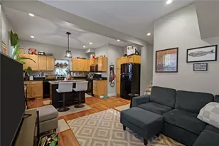 77 Garfield St, Newport, RI 02840 - Photo 3