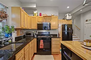 77 Garfield St, Newport, RI 02840 - Photo 15