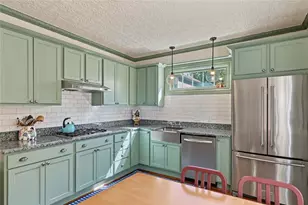 237 Williams St, Providence, RI 02906 - Photo 21