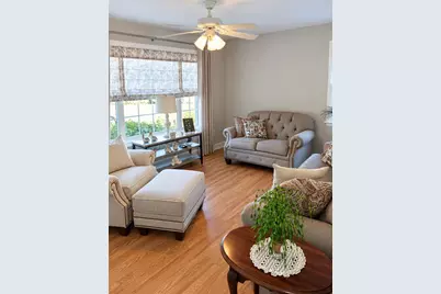 91 Flora Avenue, Woonsocket, RI 02895 - Photo 5