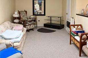 91 Flora Ave, Woonsocket, RI 02895 - Photo 11