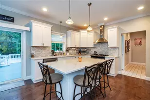 8 Winterberry Rd, Lincoln, RI 02865 - Photo 11