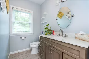 8 Winterberry Rd, Lincoln, RI 02865 - Photo 19