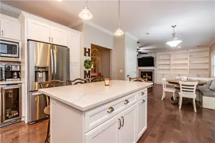 8 Winterberry Rd, Lincoln, RI 02865 - Photo 13
