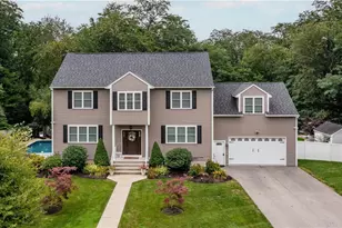 8 Winterberry Rd, Lincoln, RI 02865 - Photo 1