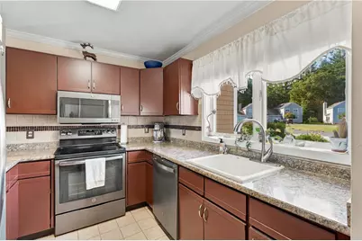 4 Palmer Circle #15, Hopkinton, RI 02832 - Photo 3