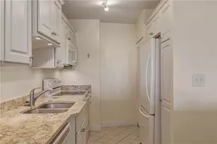 1314 Capella S, Newport, RI 02840 - Photo 23