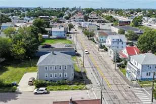 377 Warren Ave, East Providence, RI 02914 - Photo 9