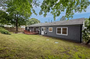 140 Tanner Ave, Warwick, RI 02886 - Photo 27