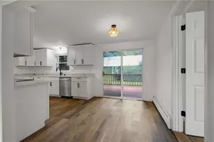 140 Tanner Ave, Warwick, RI 02886 - Photo 5