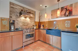 56 Windsor Rd, Cranston, RI 02905 - Photo 21