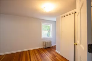 916 Bullocks Point Ave, East Providence, RI 02915 - Photo 31