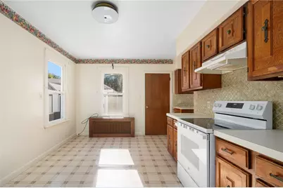 1 Russell Avenue, Newport, RI 02840 - Photo 15