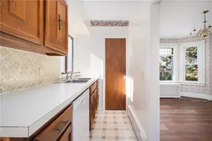 1 Russell Ave, Newport, RI 02840 - Photo 21