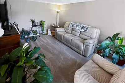 105 Curtis Street, Cranston, RI 02920 - Photo 7