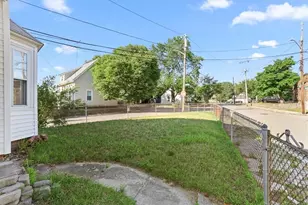 6 Shore Rd, East Providence, RI 02915 - Photo 43