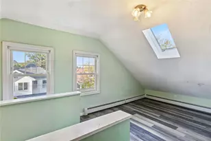 169 10th St, Providence, RI 02906 - Photo 21