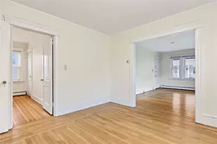 169 10th St, Providence, RI 02906 - Photo 7