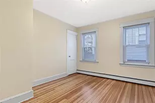 169 10th St, Providence, RI 02906 - Photo 15