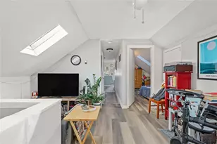 169 10th St, Providence, RI 02906 - Photo 23