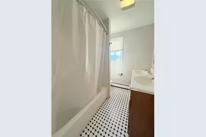 313 State Street Street #2, Bristol, RI 02809 - Photo 7