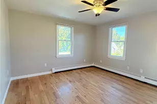 313 State Street St, Bristol, RI 02809 - Photo 3