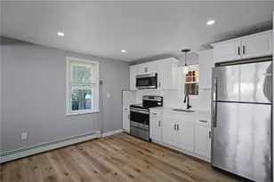 17 Padelford Ave, East Providence, RI 02915 - Photo 11