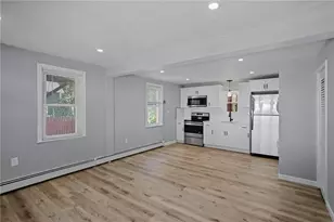 17 Padelford Ave, East Providence, RI 02915 - Photo 5