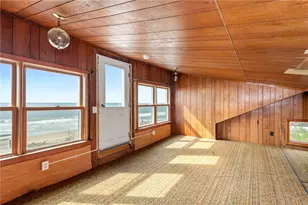1127 Succotash Rd, Narragansett, RI 02882 - Photo 15
