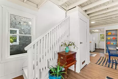 31 Blanding Avenue, Barrington, RI 02806 - Photo 11