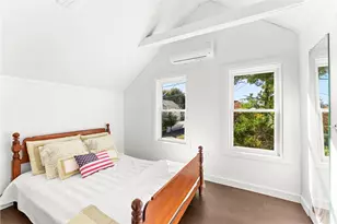 31 Blanding Ave, Barrington, RI 02806 - Photo 13